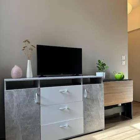 Neuf Proche Gare De *