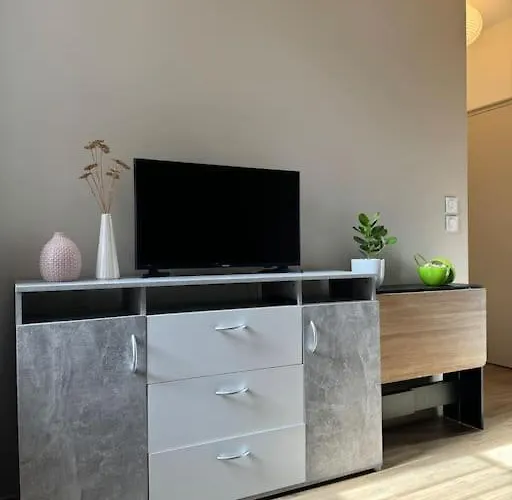 Neuf Proche Gare De *